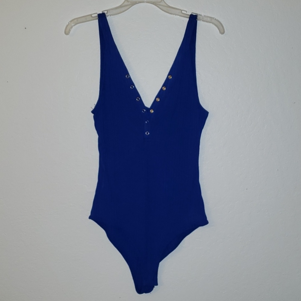 BODYSUIT